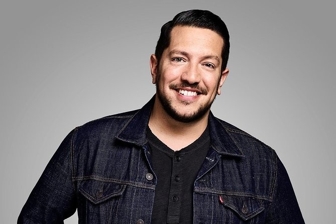 A standup comedian, Sal Vulcano