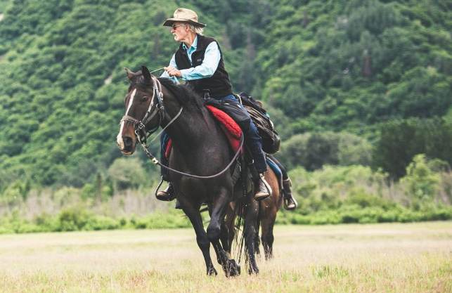 Atz Kilcher riding his horse