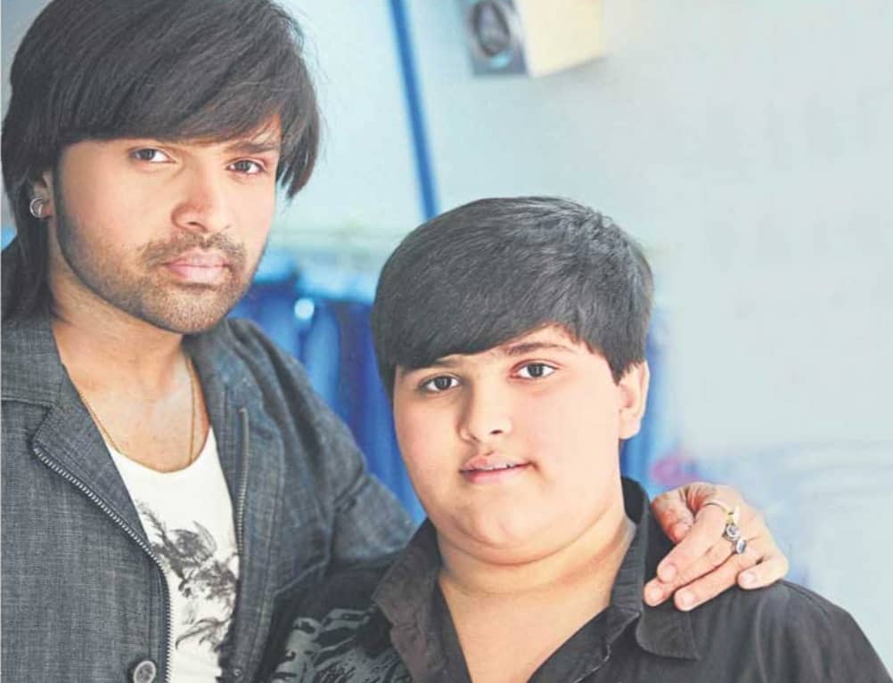 Image of Himesh Reshammiya with his son, Swayam Reshammiya