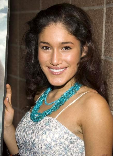 Image of Q'Orianka Kilcher before her lip surgery